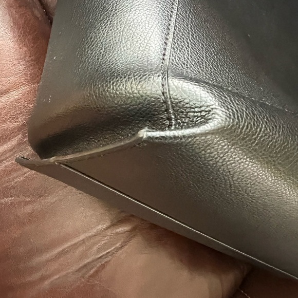 Rebecca Minkoff Black Tote Bag with Sleek Design Good used condition - Picture 7 of 7